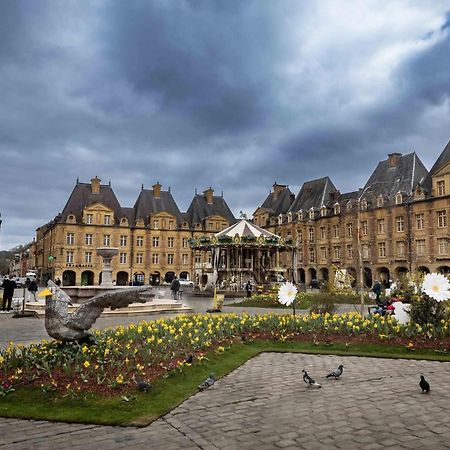 Le Petit Ardennais Charleville-Mézières エクステリア 写真