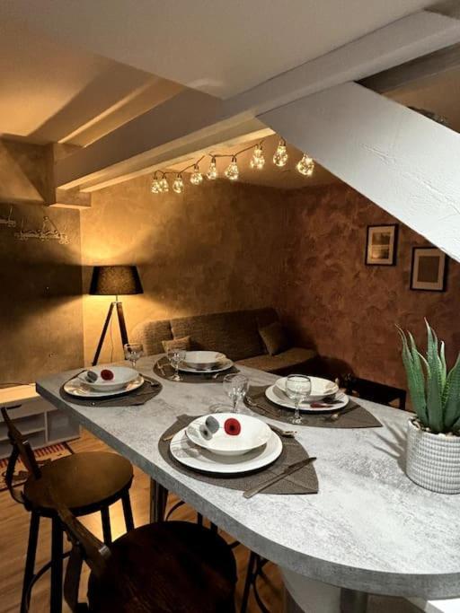 Le Petit Ardennais Charleville-Mézières エクステリア 写真