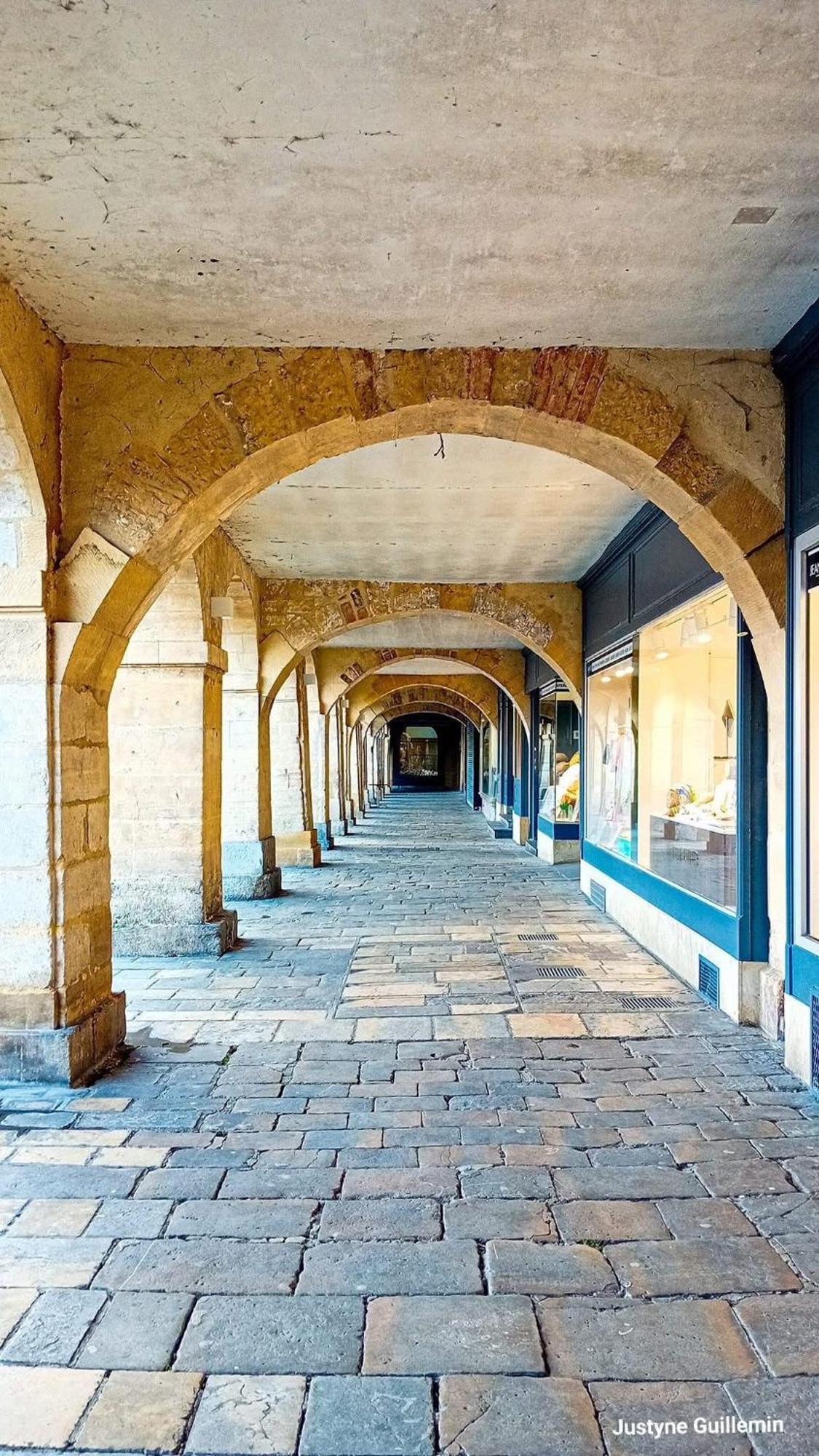 Le Petit Ardennais Charleville-Mézières エクステリア 写真